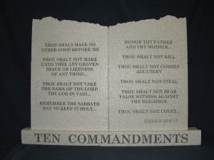 ten-commandments-broken-top-001